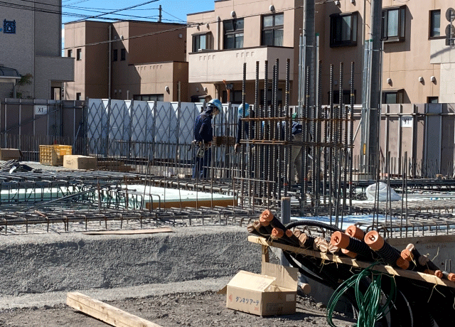 建物の骨組みになる大切な所。基礎からじっくりと教えていきます。