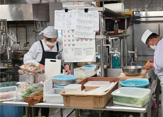 料理の経験者なら簡単にできる野菜のカット