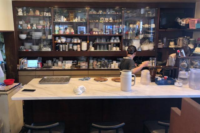 接客 清掃 喫茶店 経験不問 ランチタイム 週3日～ 車通勤可 パート｜CAFE＆REST MONDORE｜愛媛県松山市空港通